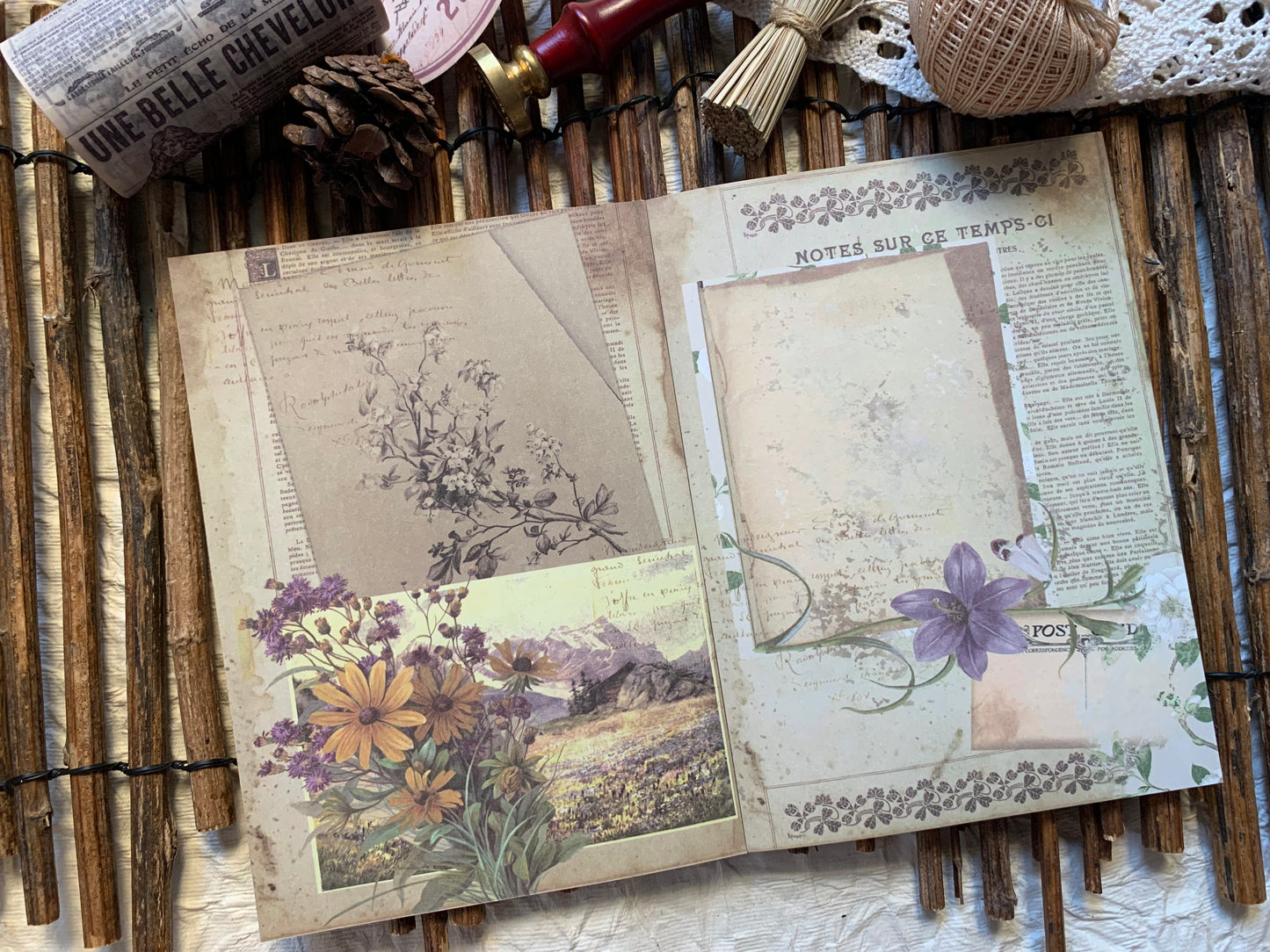 Large Vintage Booklet - Floral