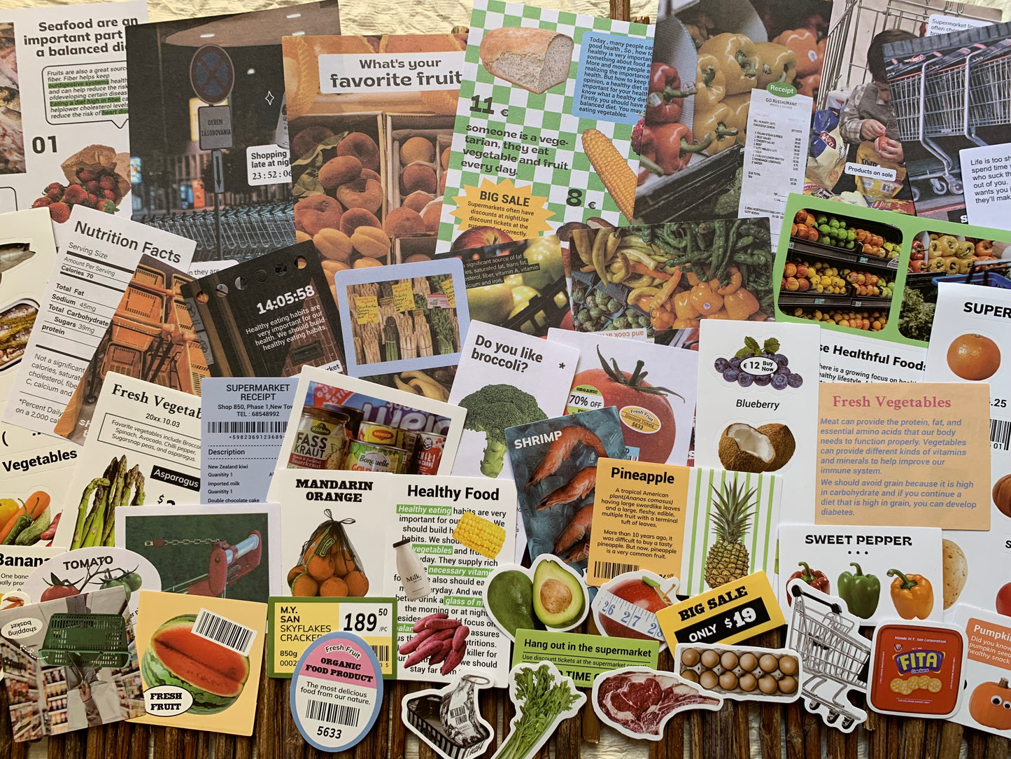 Shopping in the Market Kit