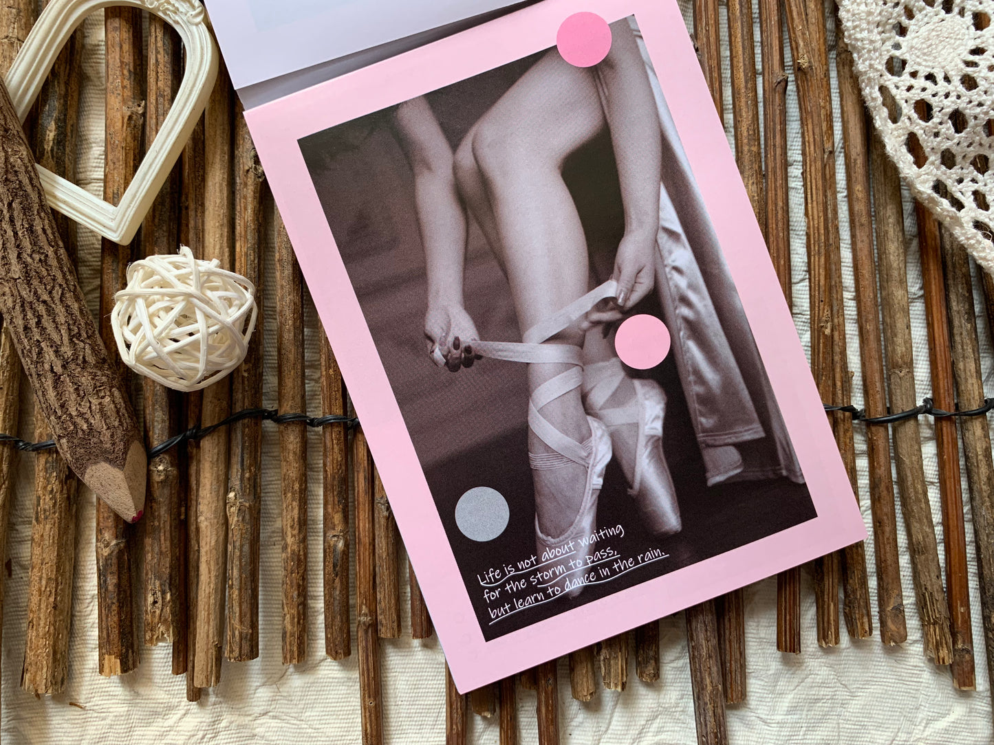 Magazine Booklet - Pink