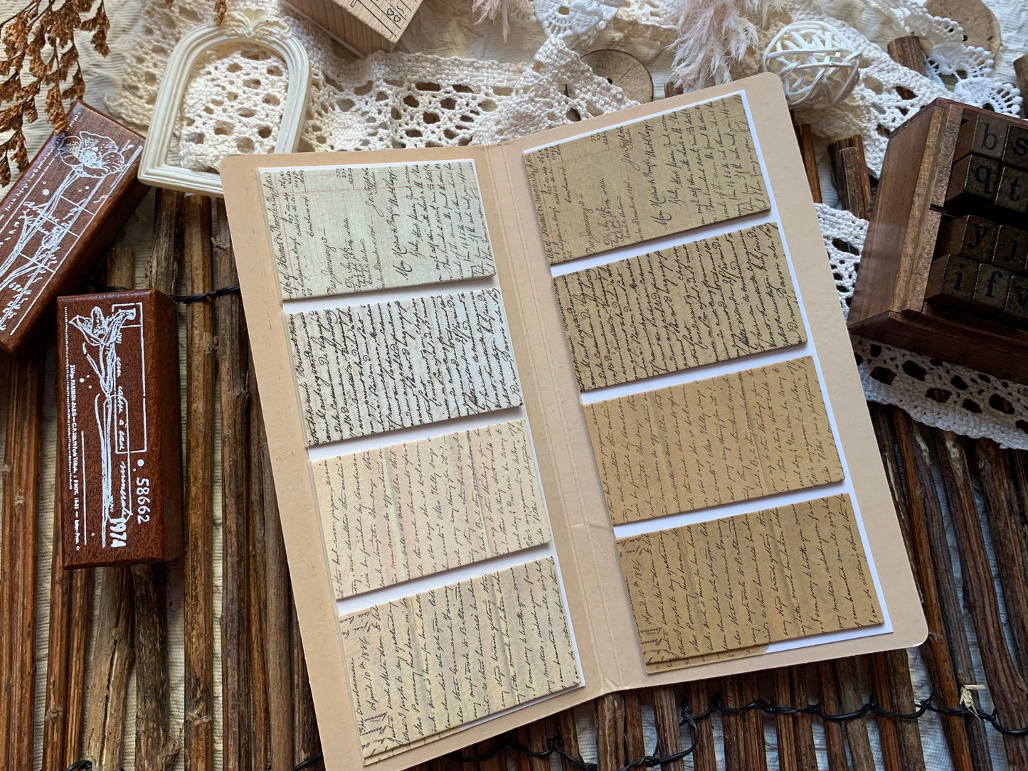 Multiple Booklet Folder - Written