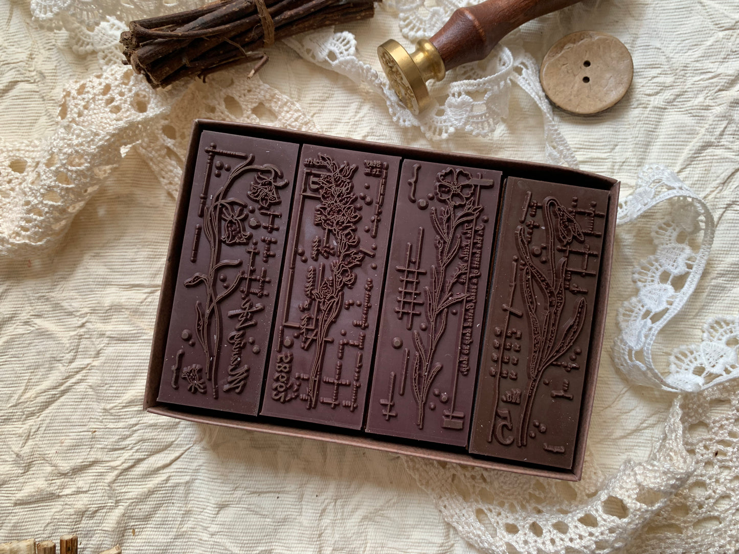Botanical Stamp Set - 1
