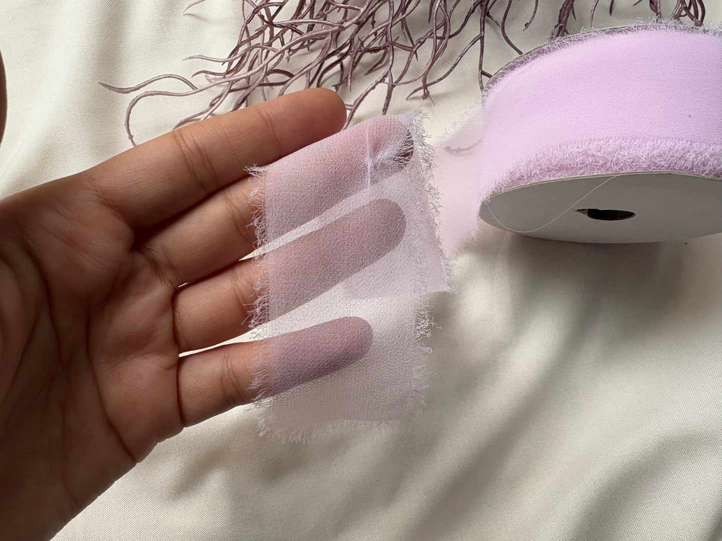 Torn-edge Lace - Pink