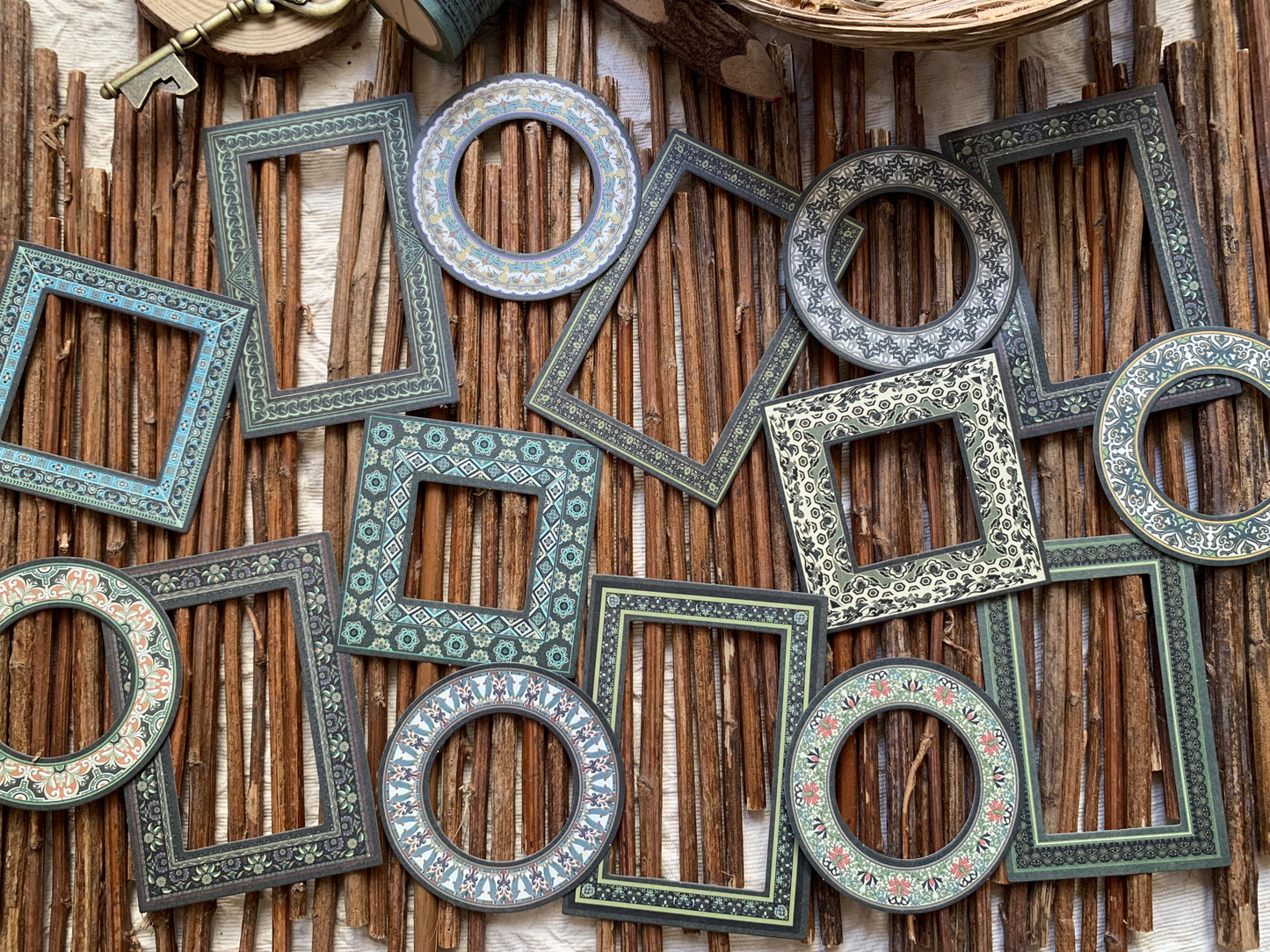 Designed Frame Set - Green