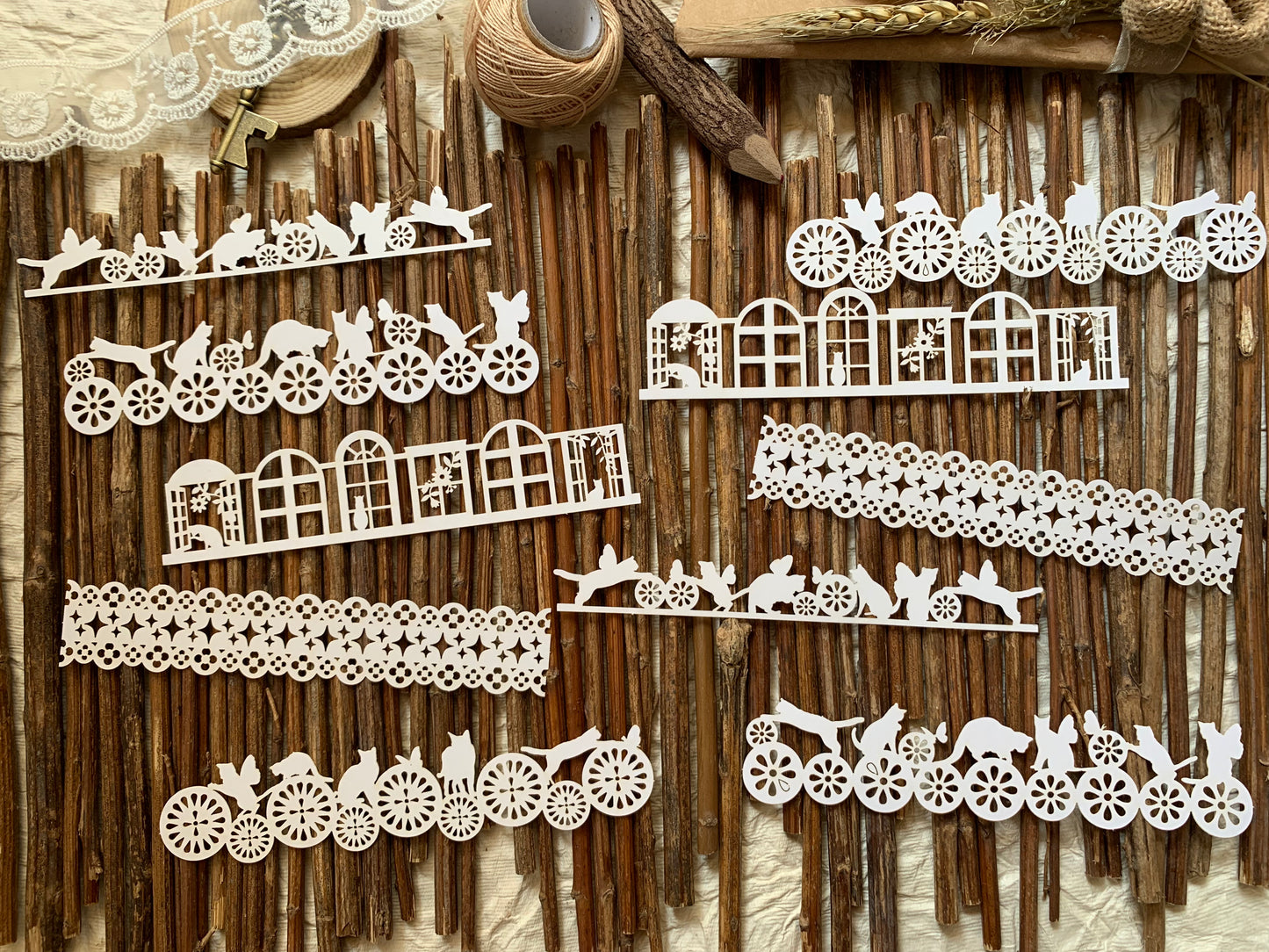 Lace Paper Doilies - Cats