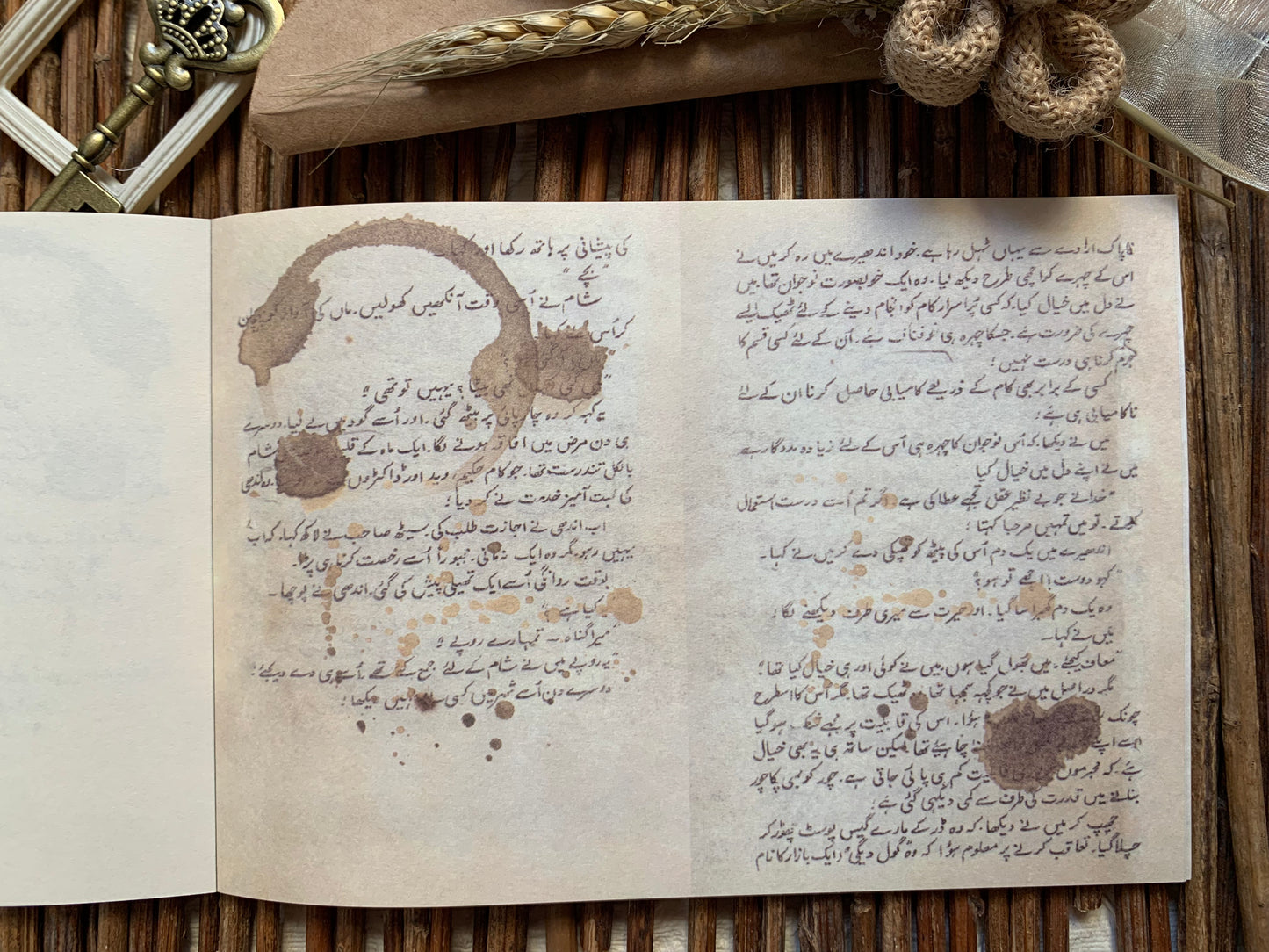 Horizontal Paper Booklet - Coffee Stains