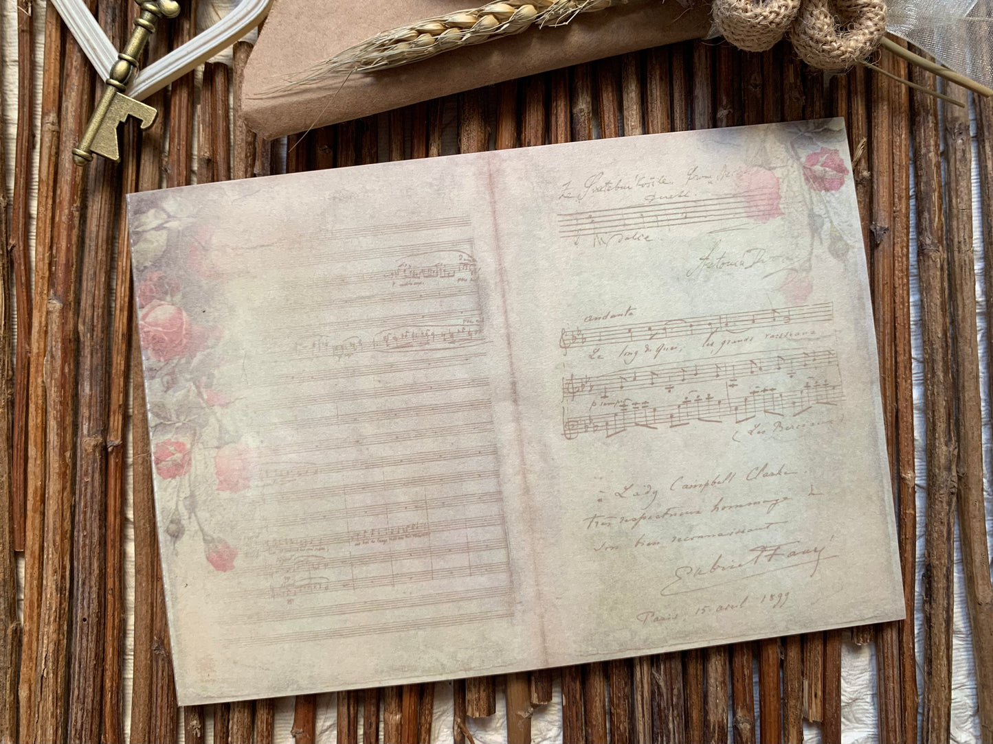 Horizontal Paper Booklet - Musical