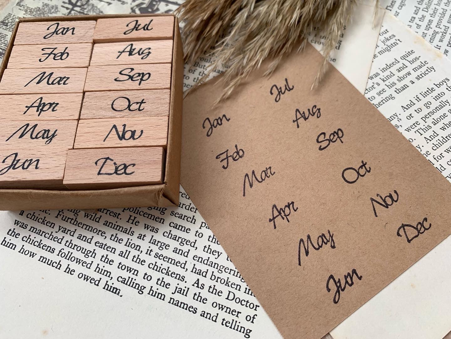 Months Stamp Set