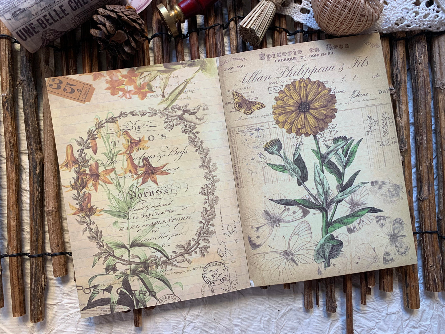 Large Vintage Booklet - Floral