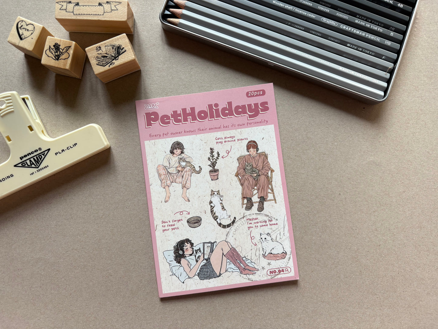 Cute Girl Booklet - Pink