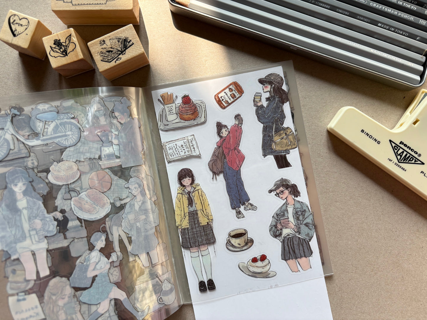 Cute Girl Book - Beige