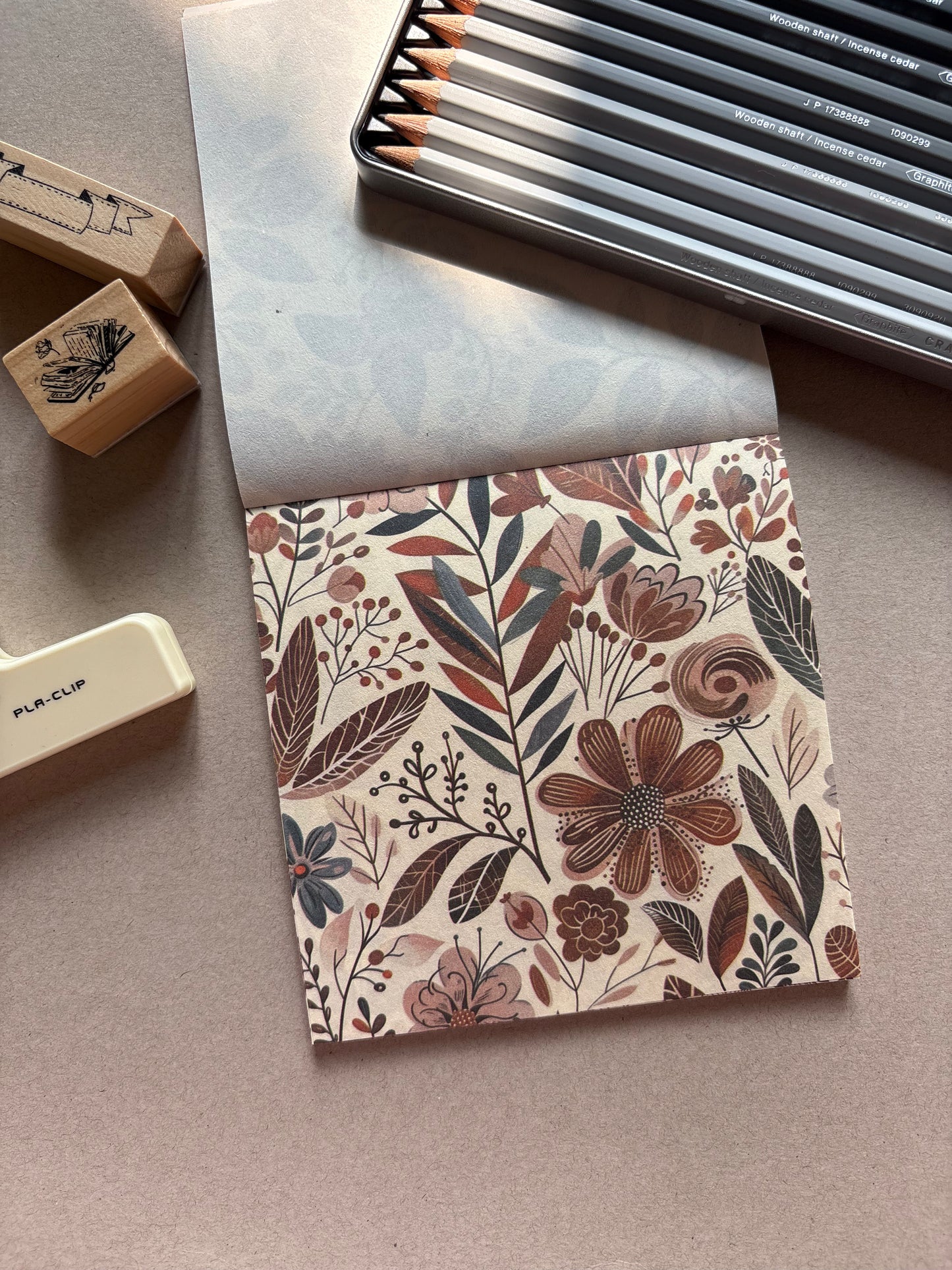 Floral Prints Booklet - Brown