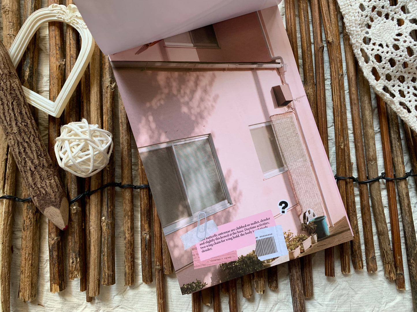 Magazine Booklet - Pink