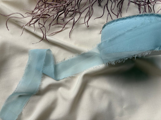 Torn-edge Lace - Blue